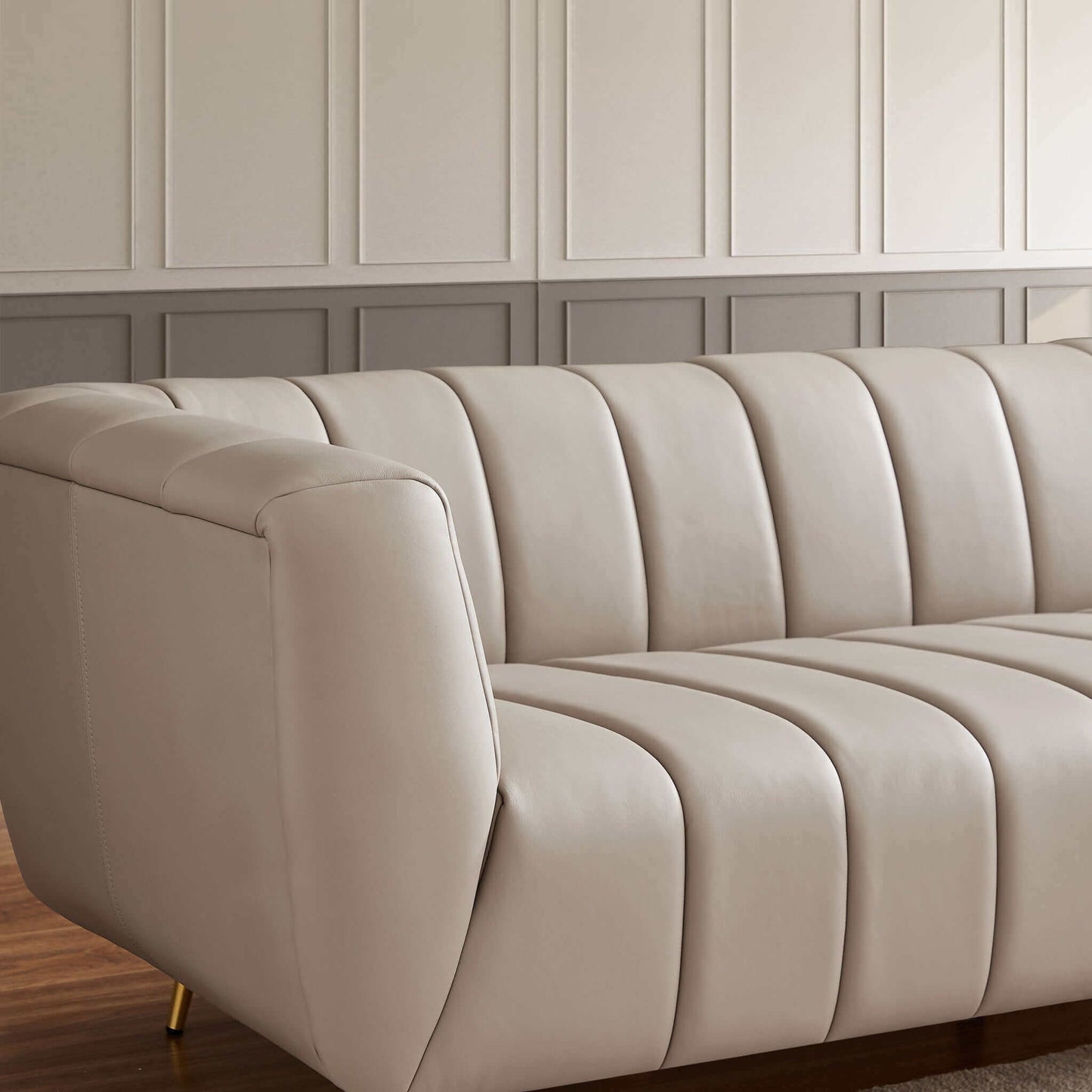 Alouette Sofa