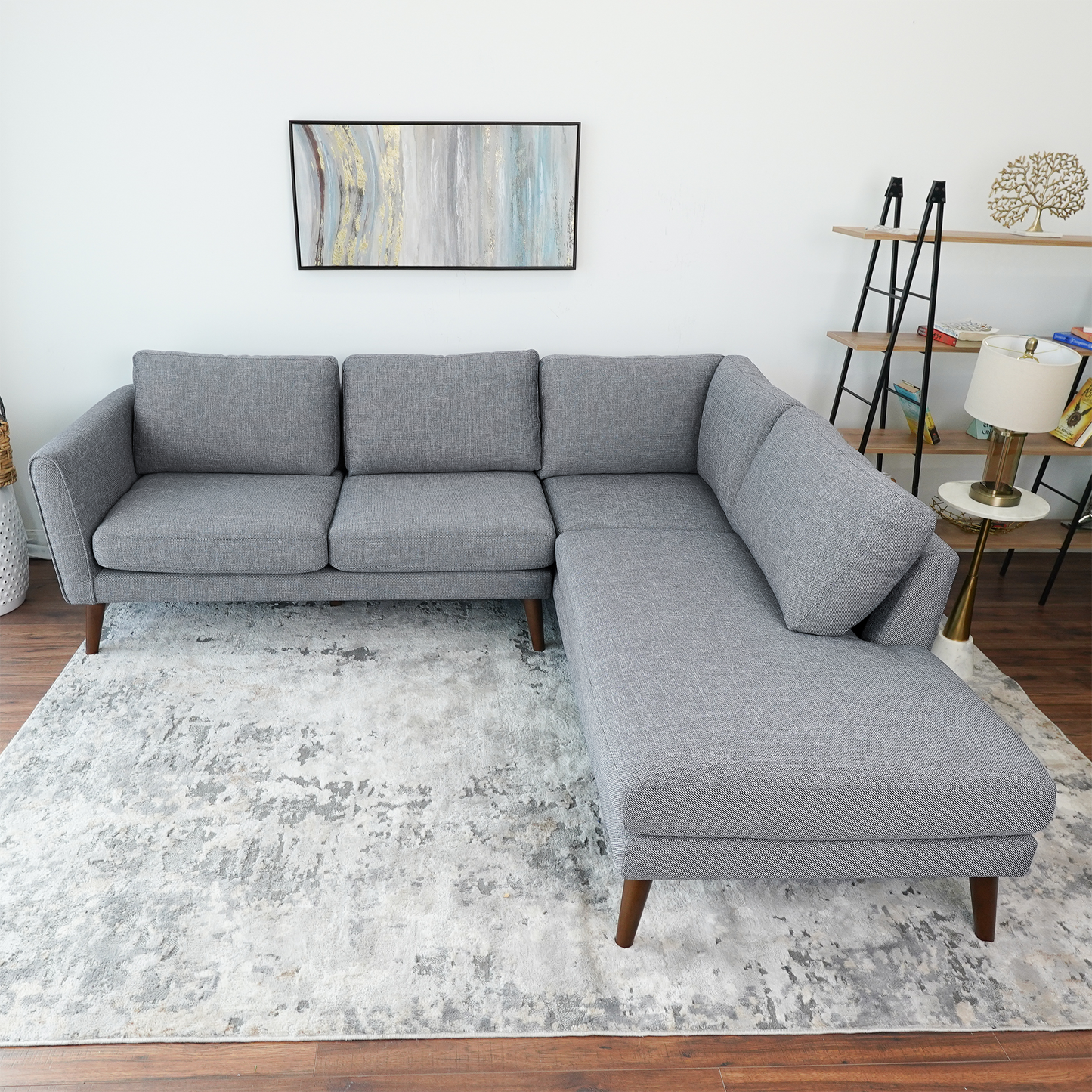 Benson Right-Facing Sectional Sofa