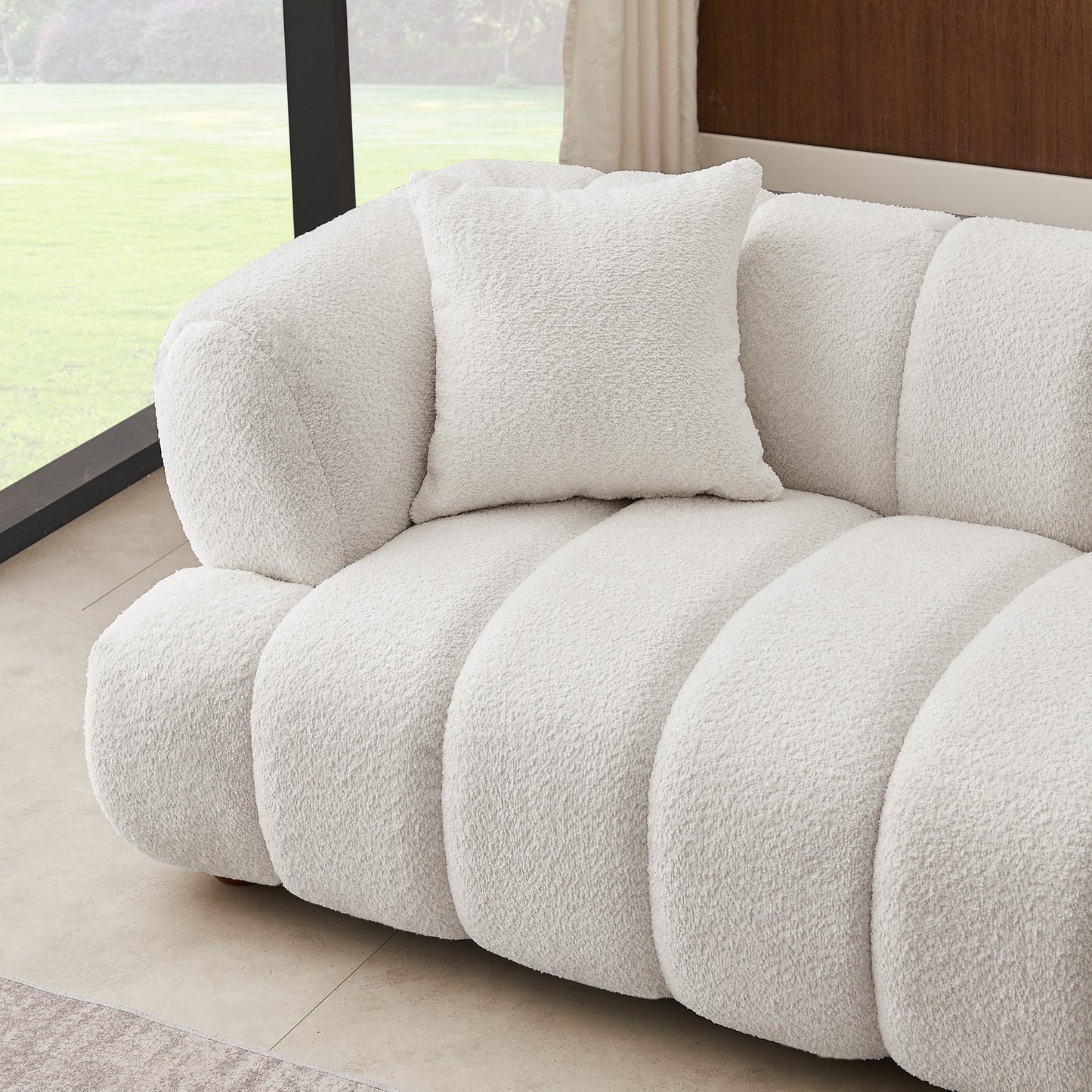 Noella Sofa