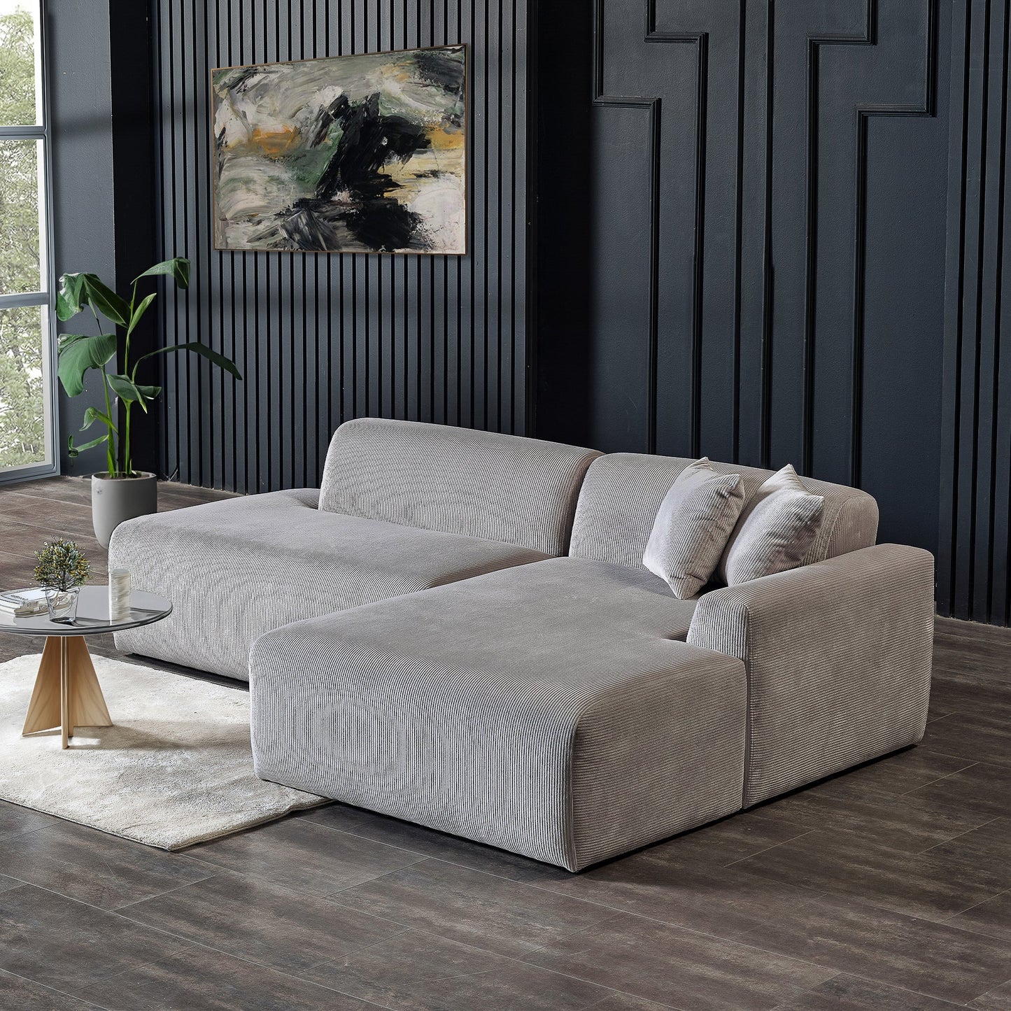 Mar Right-Facing Sectional Sofa