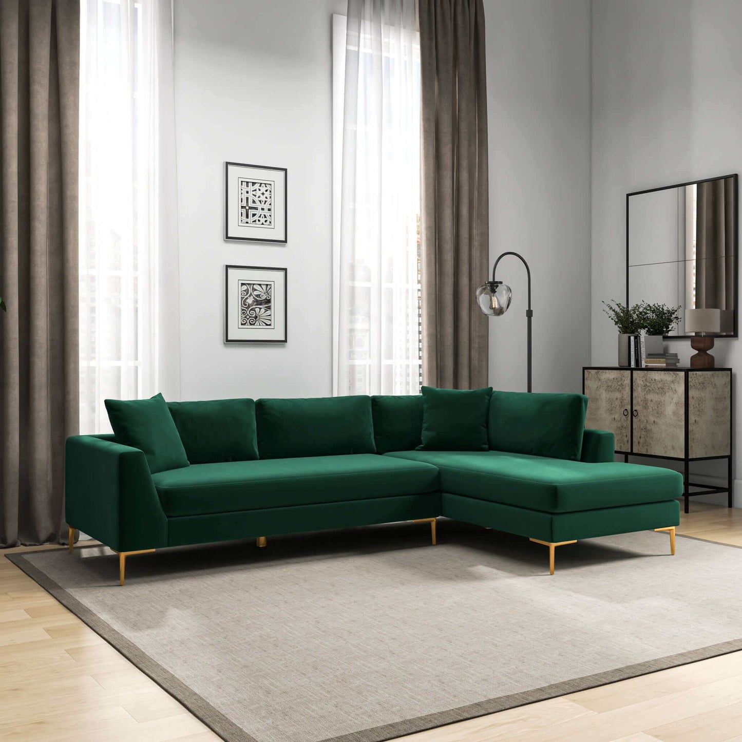 Mano Right-Facing Sectional Sofa